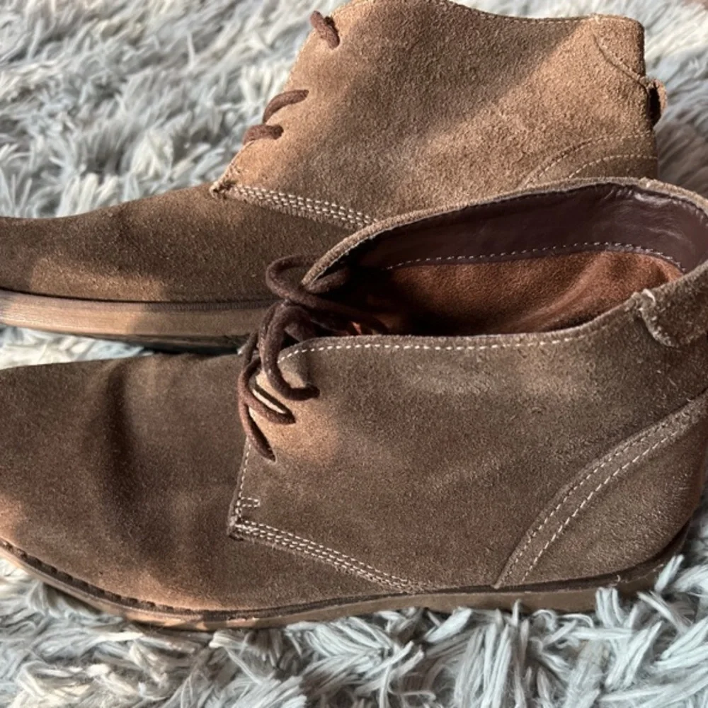 Arnie Suede Chukka Boots